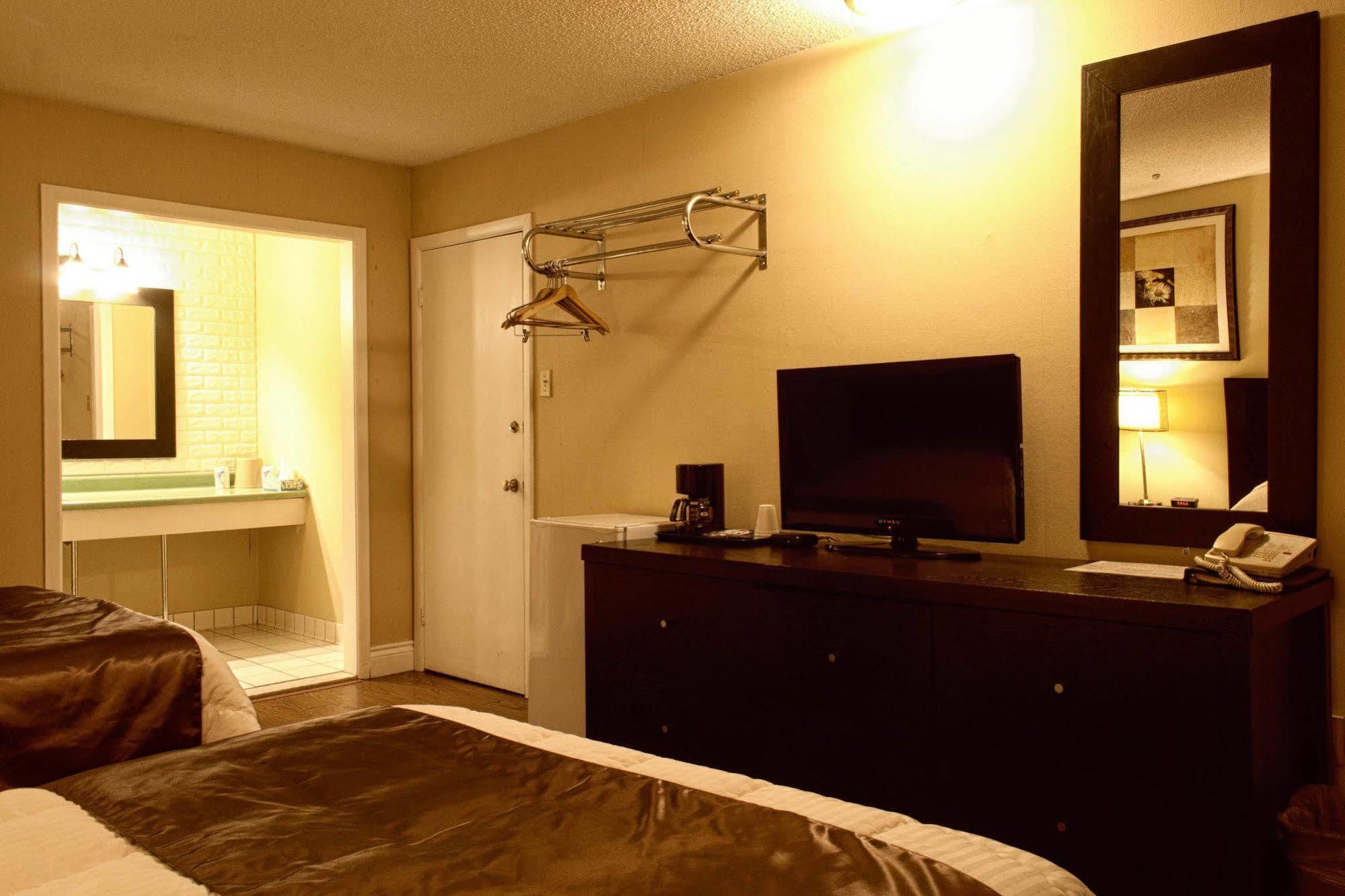 Hotel מונקטון מראה חיצוני תמונה
